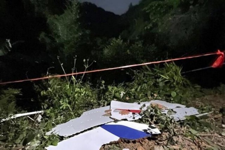 D&uuml;şen &Ccedil;in u&ccedil;ağının kara kutusu bulundu