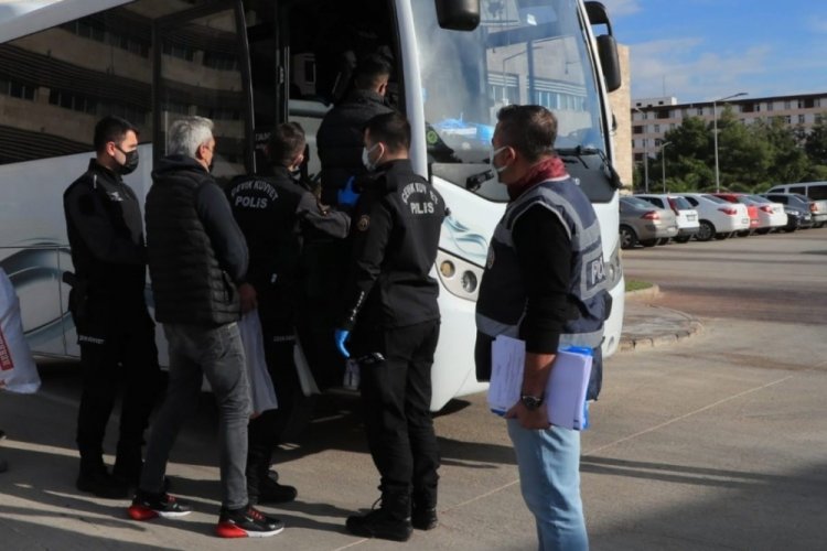 &Ccedil;eşitli su&ccedil;lardan aranan 62 şahıs yakalandı