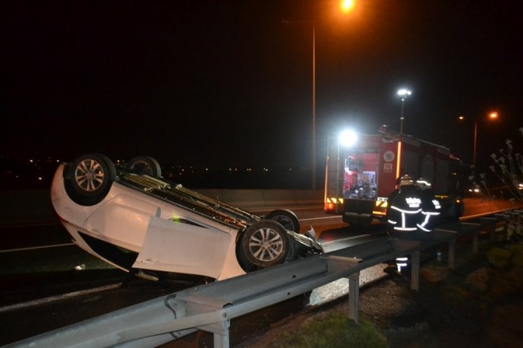 Tekirdağ'da otob&uuml;sle &ccedil;arpışan otomobil takla attı: 1 yaralı