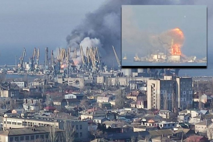 Rus kontrol&uuml;ndeki limanda b&uuml;y&uuml;k patlama