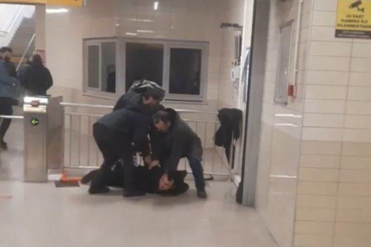 Bursa'da metroda alkol kavgası!