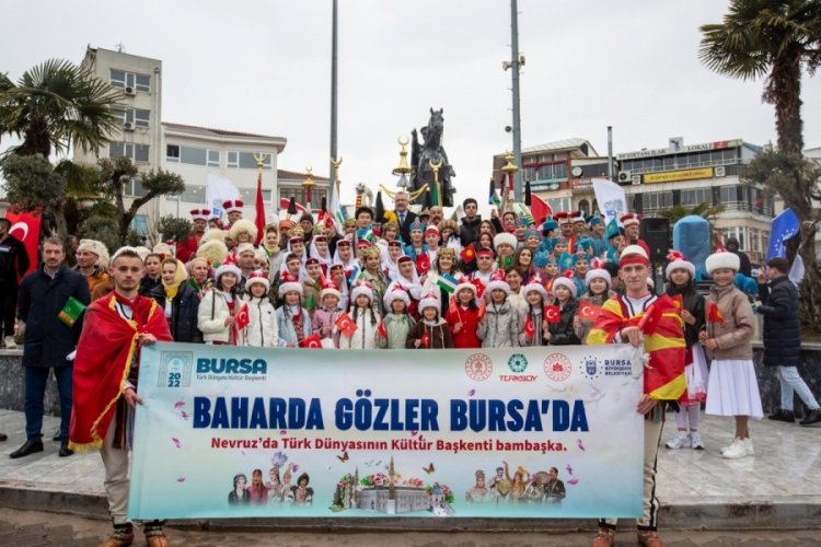 Bursa'da Nevruz ateşi yanmaya devam ediyor