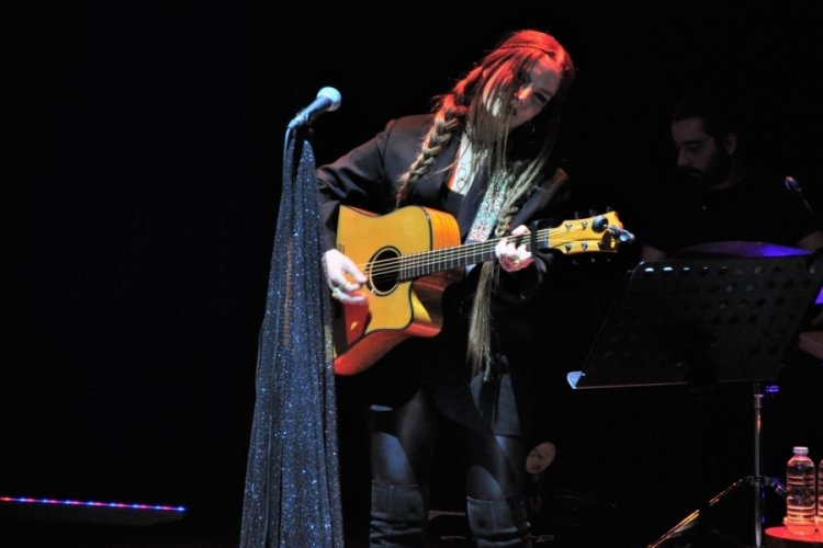 Bursa'da Layla Puli&ccedil;e'den muhteşem konser