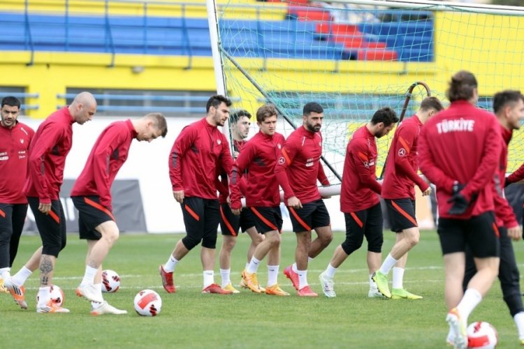 Portekiz - T&uuml;rkiye ma&ccedil;ı 22.45'te