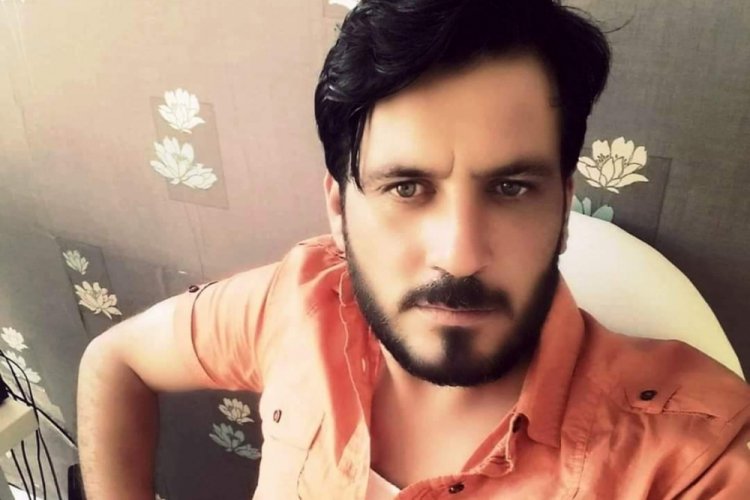 Antalya'da g&uuml;r&uuml;lt&uuml; nedeniyle uyaran komşusunu &ouml;ld&uuml;rd&uuml;