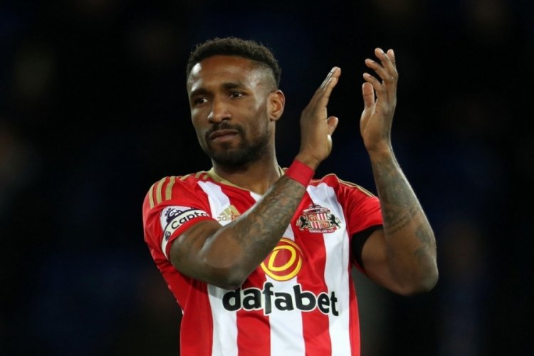 Jermain Defoe futbolu bıraktığını a&ccedil;ıkladı