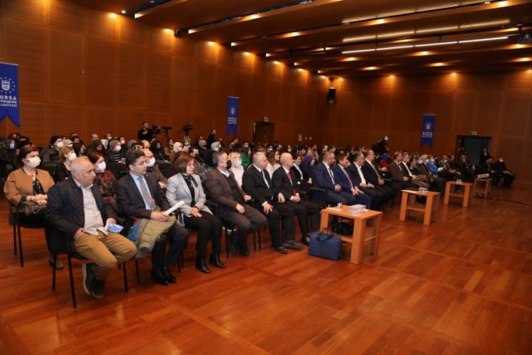 Bursa'da Tarih ve Şehir Sempozyumu d&uuml;zenlendi