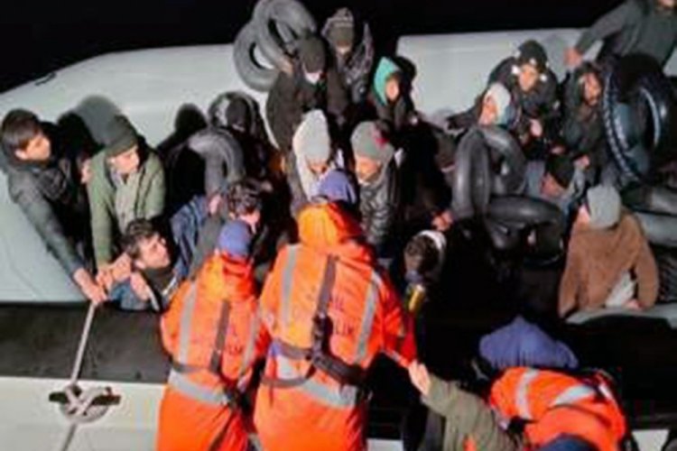 38 d&uuml;zensiz g&ouml;&ccedil;men yakalandı