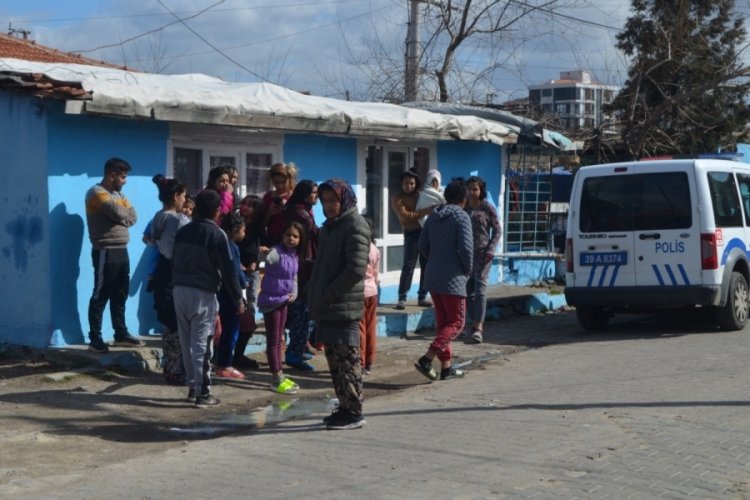 Tartıştığı ağabeyini &ouml;nce bı&ccedil;akladı sonra vurdu