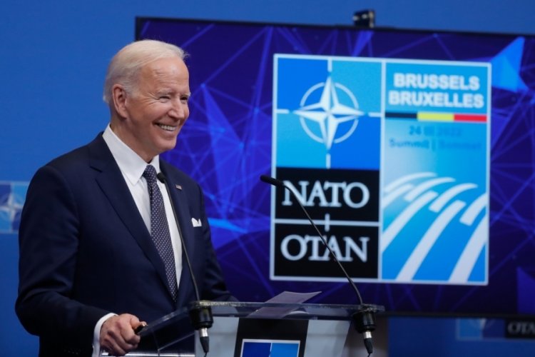 Biden: Ukrayna'ya insani yardım sağlamaya devam edeceğiz