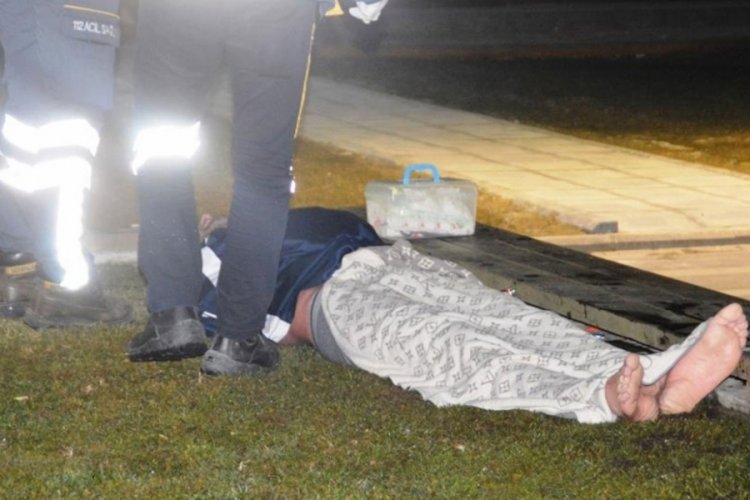 Denize atlayan kişiyi polis ekipleri kurtardı