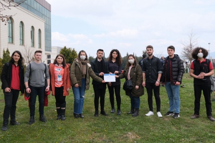 Bursa'da &uuml;niversite işbirliği ile fidan dikimi etkinliği d&uuml;zenlendi!