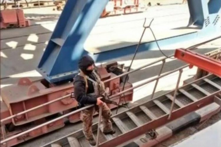 Ukrayna'da T&uuml;rk gemisine silahlı baskın