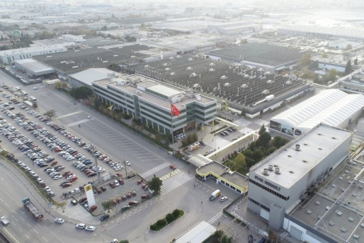 Bursa'da otomobil devi Renault &uuml;retime ara verdi!