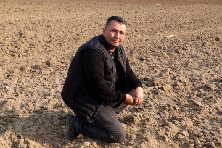 Trakt&ouml;r parasını dolandırıcılara kaptırdı