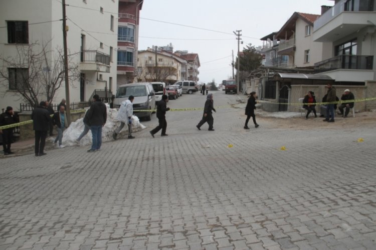 Alacak verecek kavgasında 1 kişi &ouml;ld&uuml;r&uuml;ld&uuml;