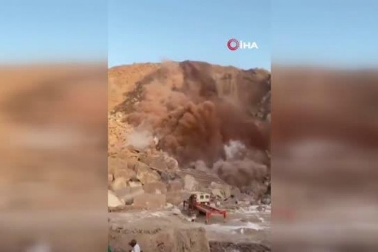 Umman'da heyelan: 6 &ouml;l&uuml;