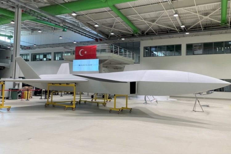 Bayraktar'dan heyecanlandıran 'Kızılelma' paylaşım!
