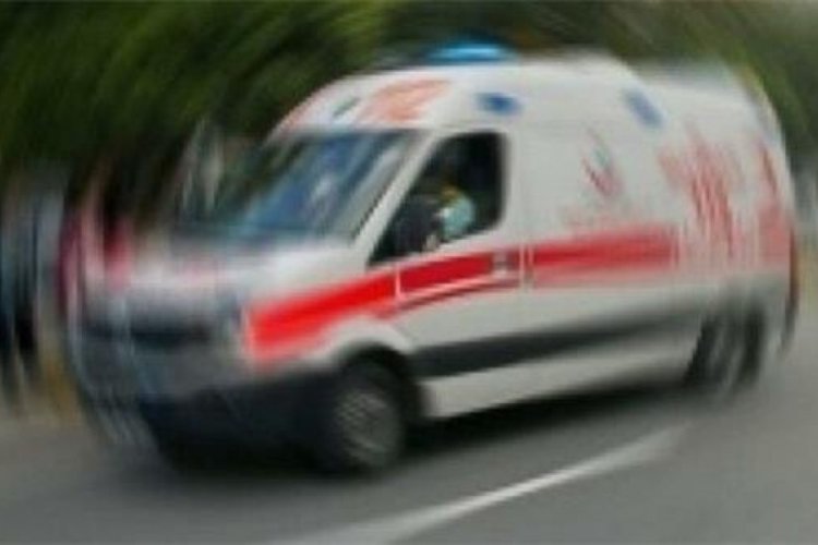 Evinin bah&ccedil;esinde otururken kurşunların hedefi oldu
