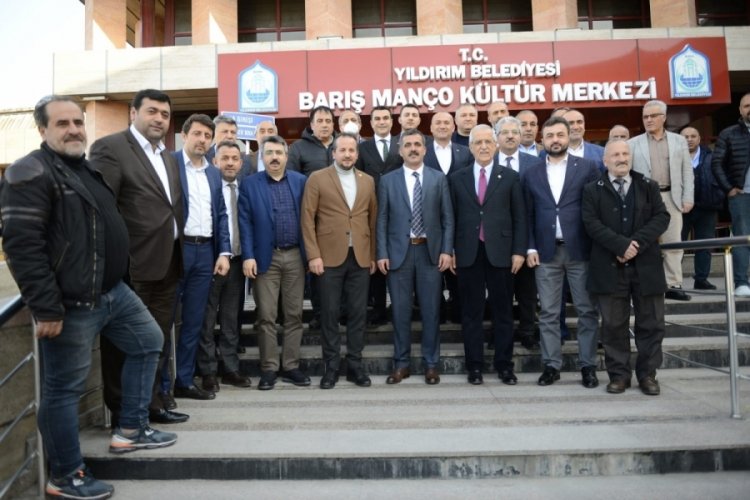 Muş Eğitim ve Hizmet Vakfında Şahin Akın g&uuml;ven tazeledi