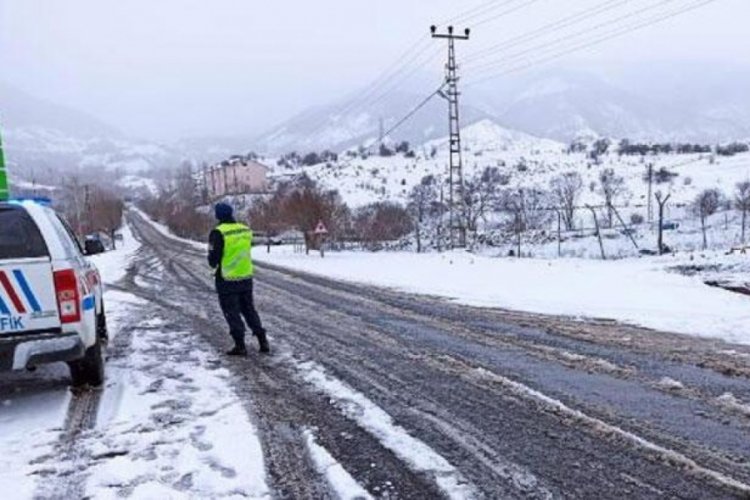 Ardahan'ın Posof İl&ccedil;esi'nde okula 1 g&uuml;n ara