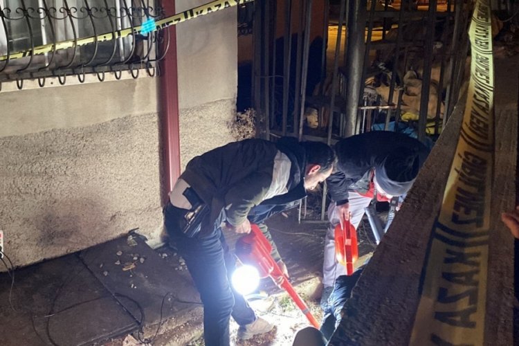 Afyonkarahisar'da elektrik s&uuml;p&uuml;rgeli tarihi eser operasyonu