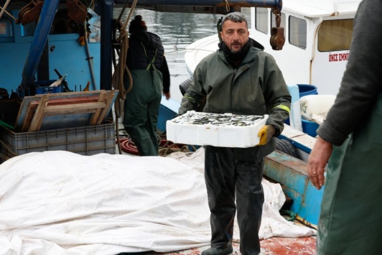 İstanbul'da balık&ccedil;ıların mayın tedirginliği&nbsp;