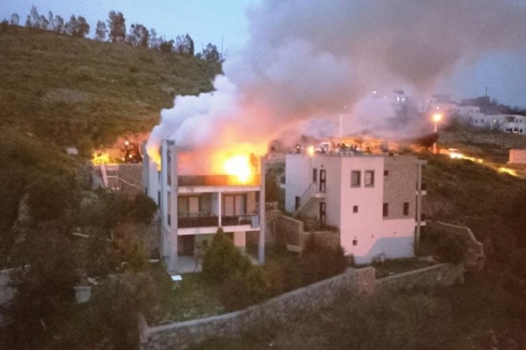Bodrum'da yangında ev alev alev yandı