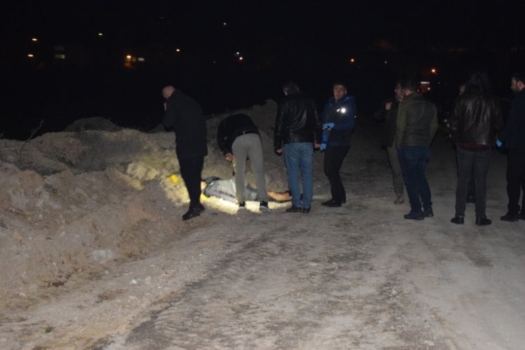 24 yaşındaki gen&ccedil; &ouml;l&uuml; olarak bulundu