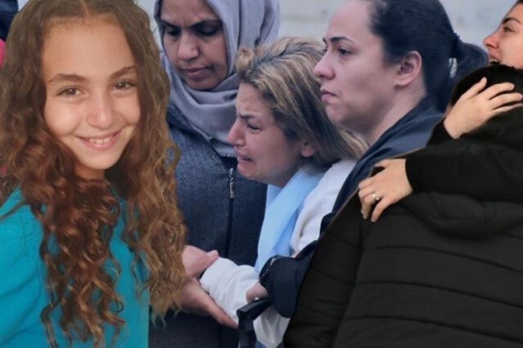 Mahra'nın babası cenaze aracının &ouml;n&uuml;ne oturdu