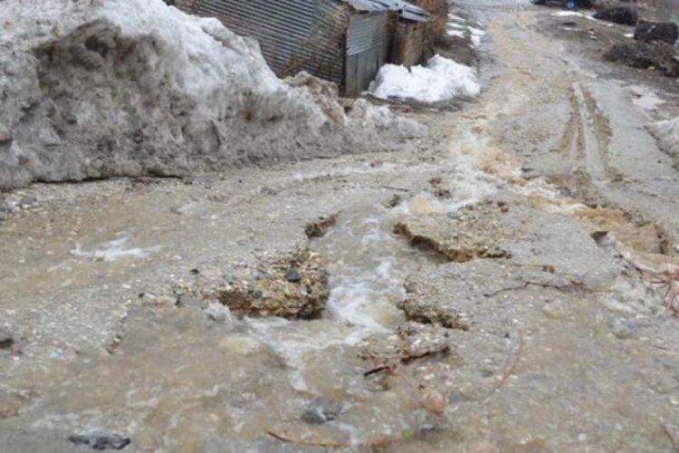 Kars Valiliği'nden sel ve &ccedil;ığ tehlikesi uyarısı