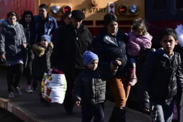 İngiltere'ye bir g&uuml;nde 395 ka&ccedil;ak g&ouml;&ccedil;men girdi