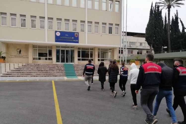 Siber dolandırıcılık operasyonunda 8 kişiye g&ouml;zaltı&nbsp;