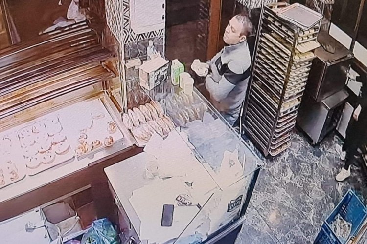 Tekirdağ'da SMA'lı Yaren'in yardım kumbarası &ccedil;alındı