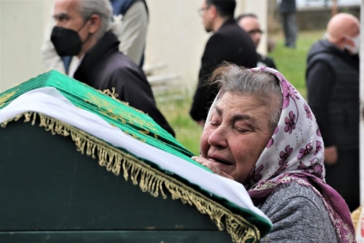 K&uuml;&ccedil;&uuml;k Mahra toprağa verildi