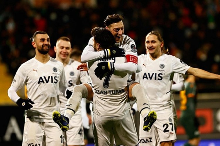 Rıdvan Dilmen'den &Ouml;zil ve Tufan a&ccedil;ıklaması