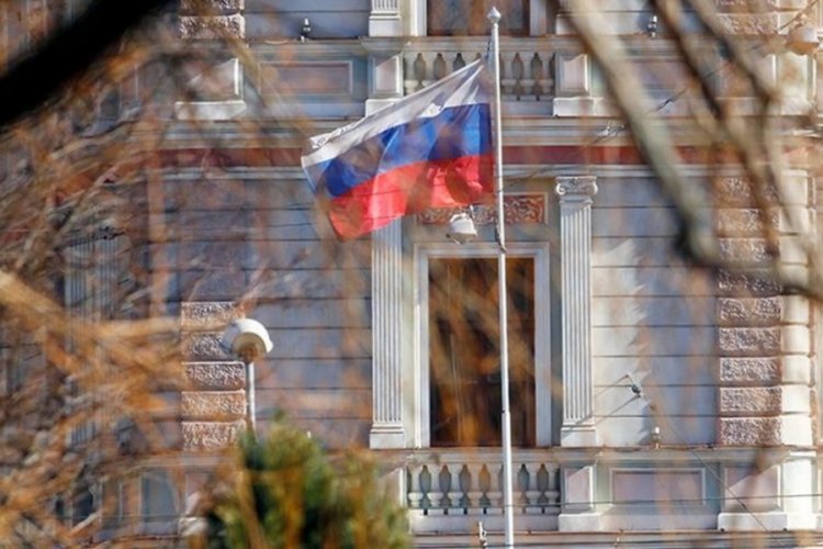 İrlanda Rus diplomatların &uuml;lkeyi terk etmelerini istedi