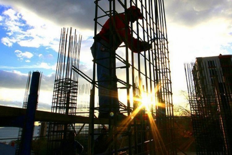 Enerji fiyatlarındaki artış nedeniyle iş&ccedil;i &ccedil;ıkarmak yasaklandı