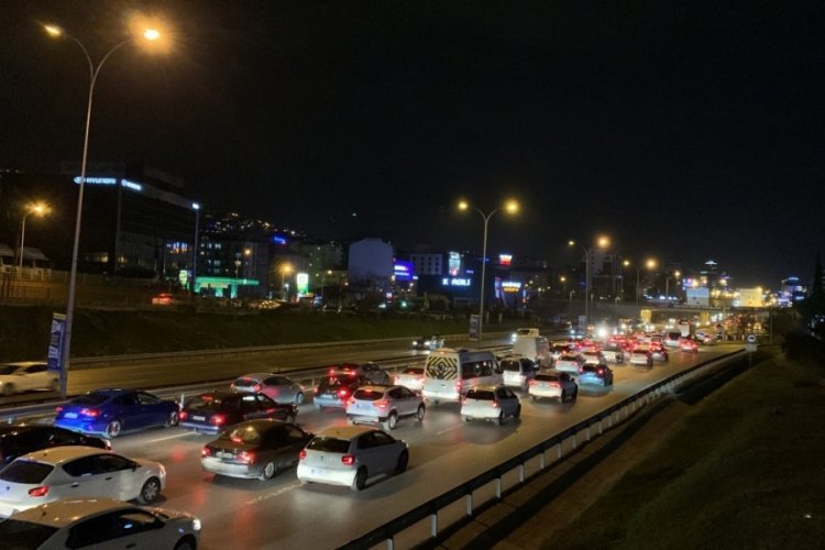 İstanbul korkun&ccedil; kaza: 6 yaralı