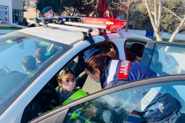 Aydın'da jandarmadan &ouml;ğrencilere trafik eğitimi