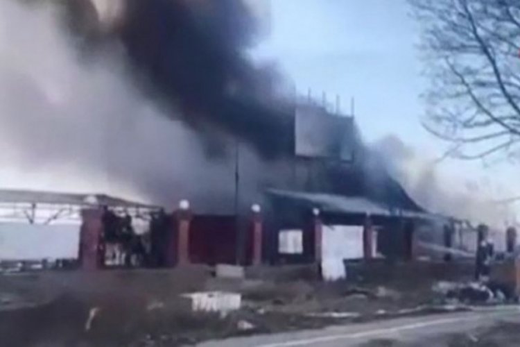 Ukrayna'nın Bucha b&ouml;lgesini, Rusya f&uuml;zeyle vurdu
