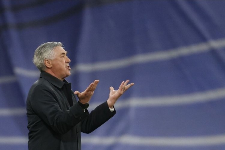 Carlo Ancelotti'nin Kovid-19 testinin pozitif &ccedil;ıktığı duyuruldu