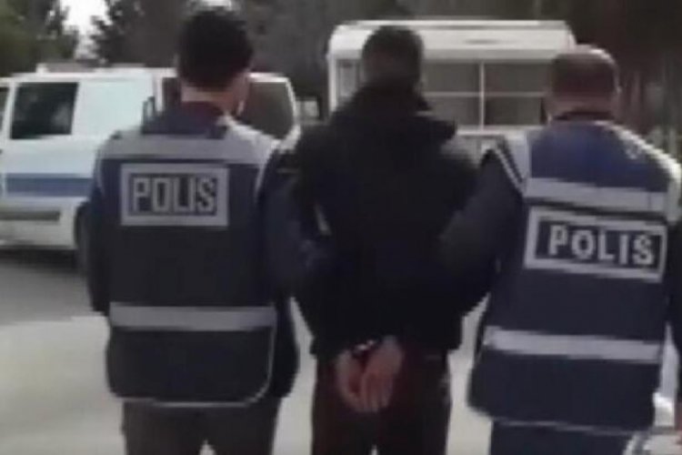 Ş&uuml;pheli polise ateş ederek ka&ccedil;maya &ccedil;alışırken yakalandı