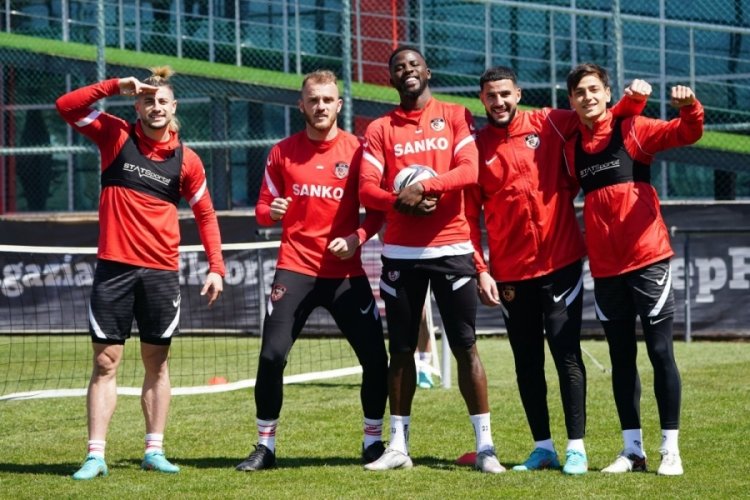 Papy Djilobodji: Umarım deplasmanda ikinci galibiyetimizi alırız
