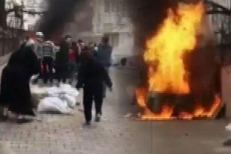 Otomobil bilinmeyen bir nedenle yanmaya başladı