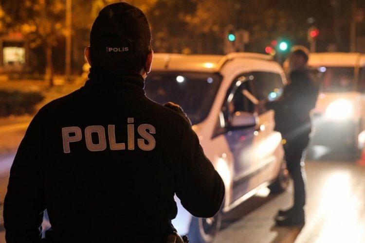 Polislerin mesai saati değişti
