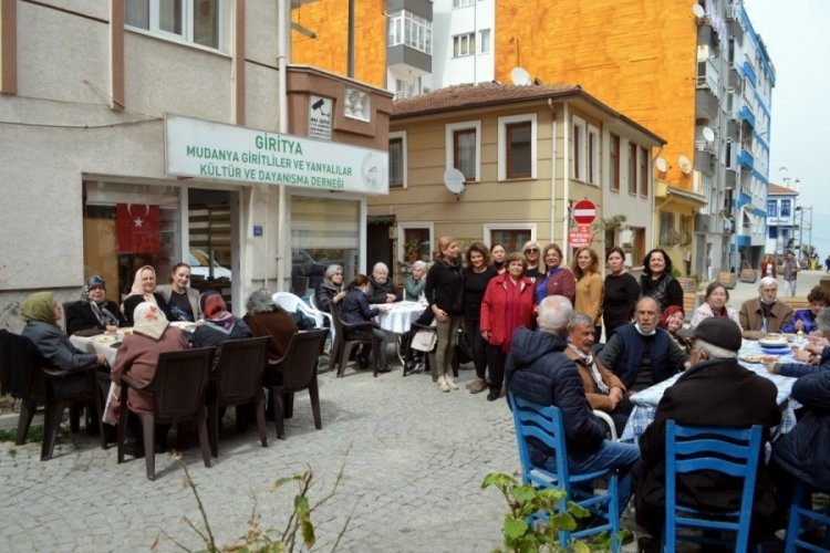 Bursa'da Girityalılar anılarını yeniledi