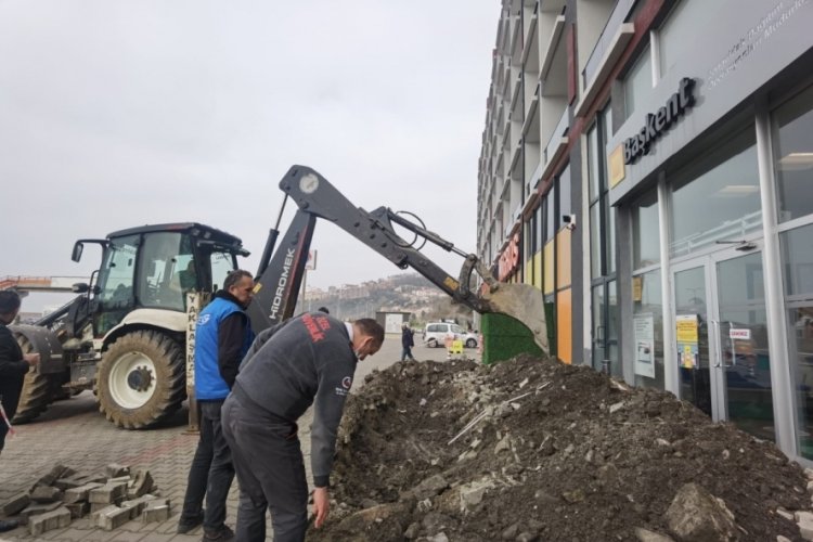 Elektrik borcu krizi, belediye, firmanın kapısının &ouml;n&uuml;n&uuml; kazdı