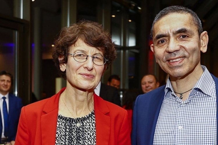 &Ouml;zlem T&uuml;reci ve Uğur Şahin'e Bel&ccedil;ika'dan fahri doktora