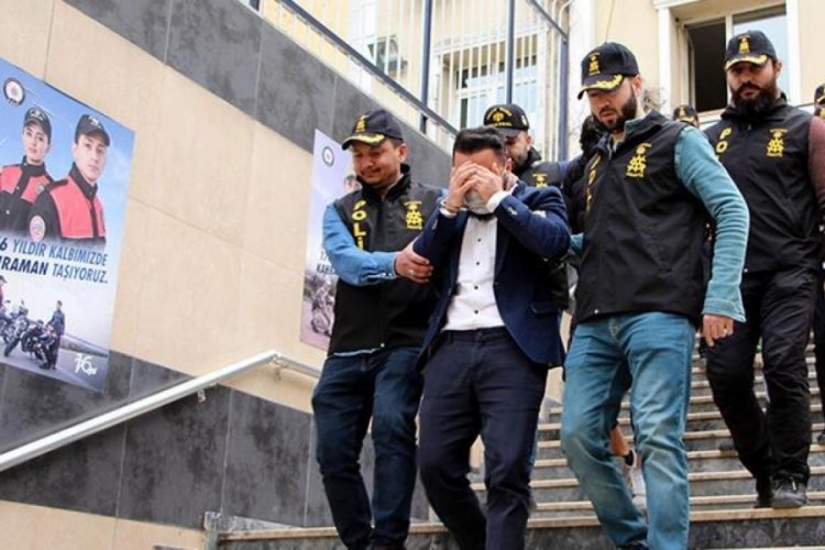 5 milyonluk vurgun yapan şebeke yakalandı